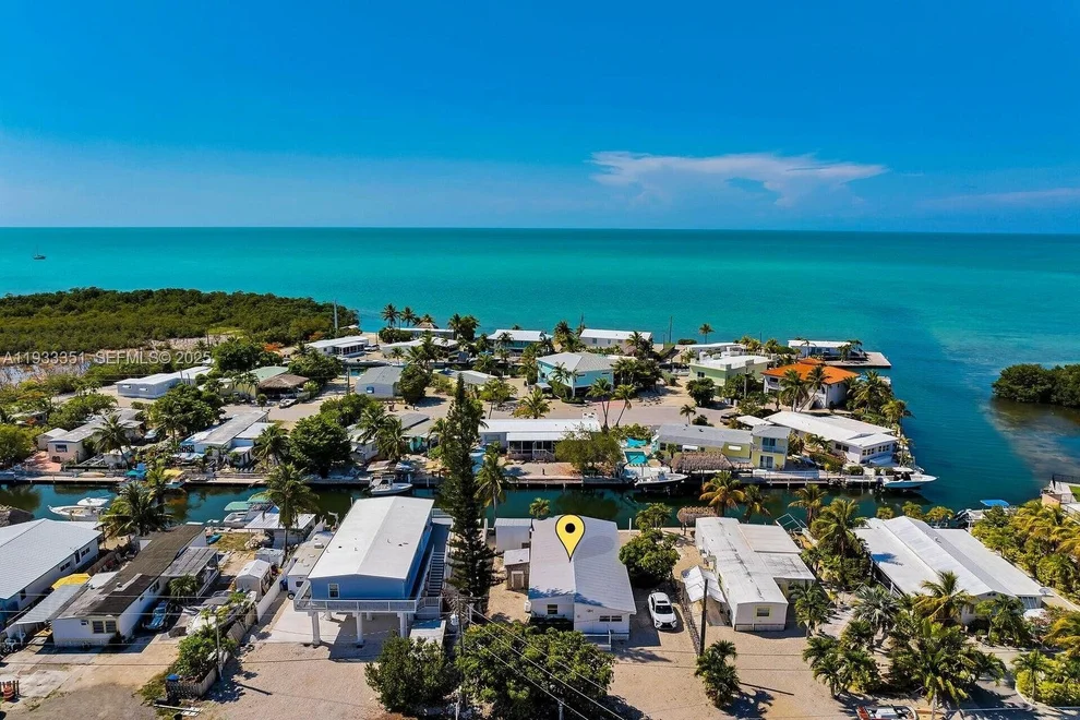 Unit for sale at 59761 Overseas Hwy, Marathon, FL 33050