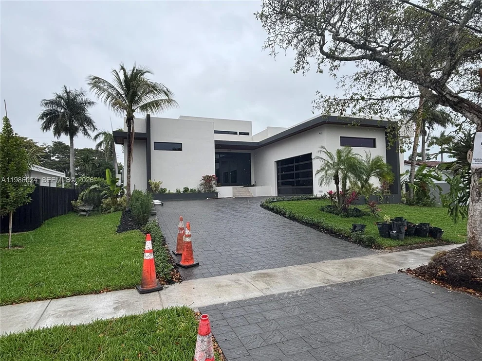 Unit for sale at 2161 NE 124th St, North Miami, FL 33181