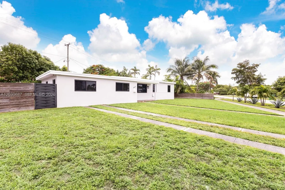 Unit for sale at 11431 SW 40th Ter, Miami, FL 33165
