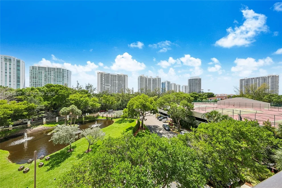 Unit for sale at 18181 NE 31st Ct, Aventura, FL 33160