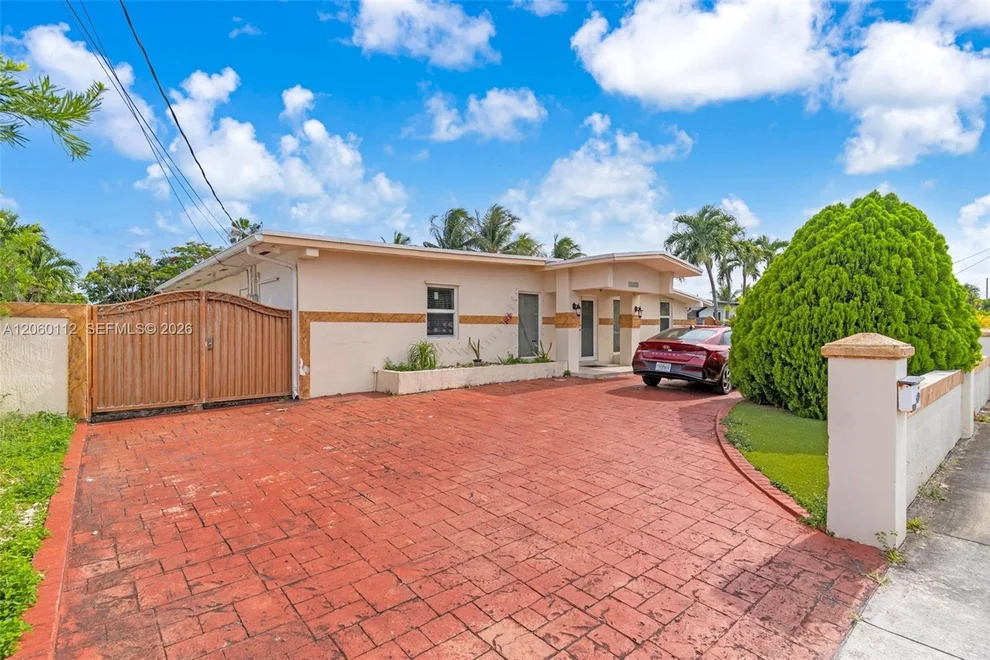 Unit for sale at 11470 SW 57th Ter, Miami, FL 33173