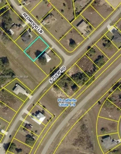 Unit for sale at 3016 Redwood LN, La Belle, FL 33935
