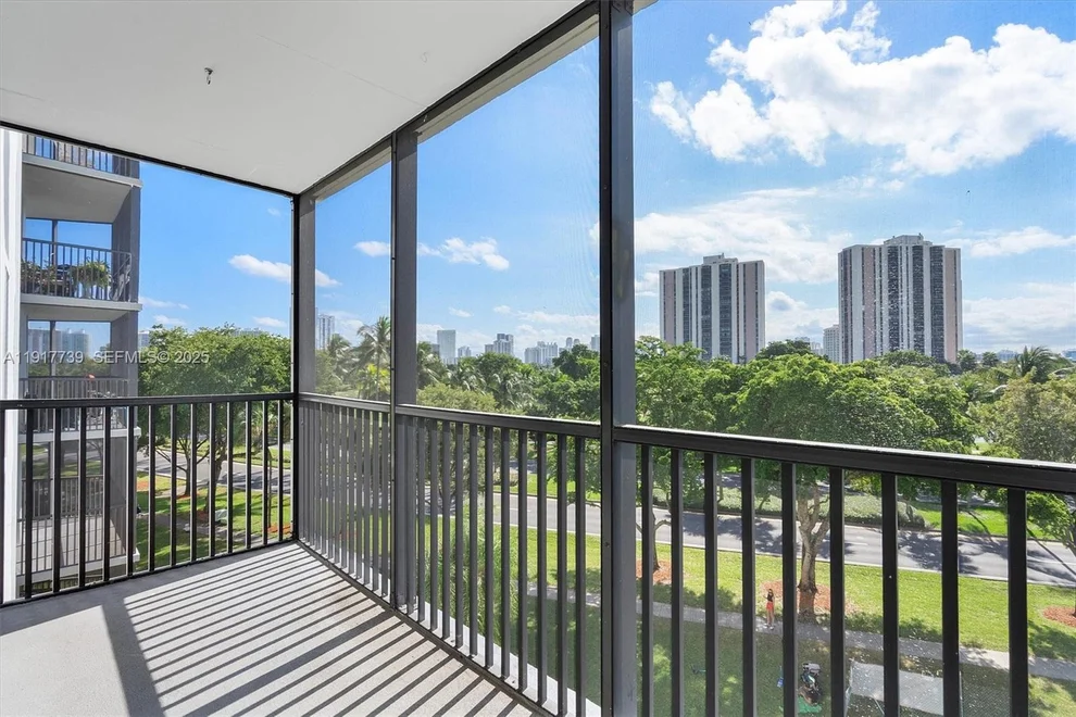 Unit for sale at 3101 N Country Club Dr, Aventura, FL 33180