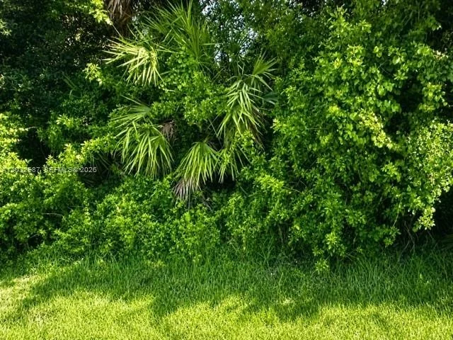 Unit for sale at 1585 SW Mullinax Ave, Port St. Lucie, FL 34953