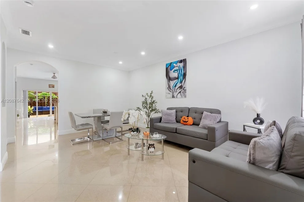 Unit for sale at 17133 SW 137th Pl, Miami, FL 33177
