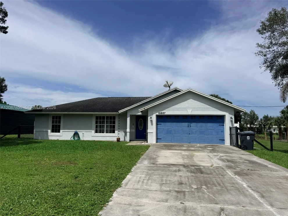 Unit for sale at 18887 N 42nd Rd N, Loxahatchee, FL 33470
