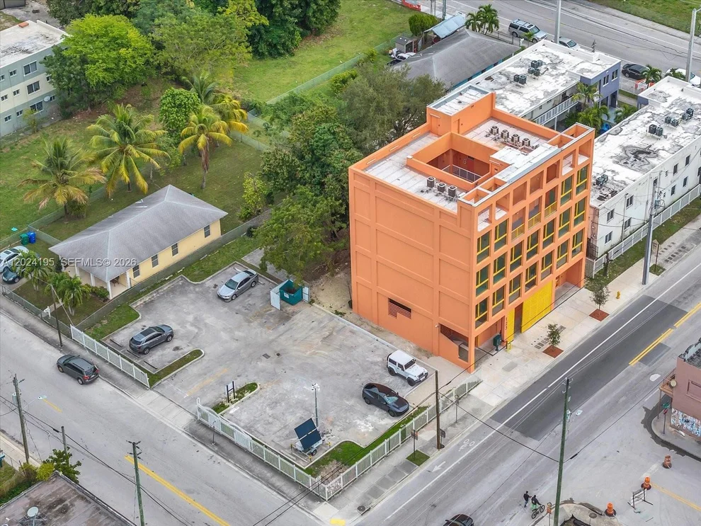 Unit for sale at 123 NW 14th St, Miami, FL 33136