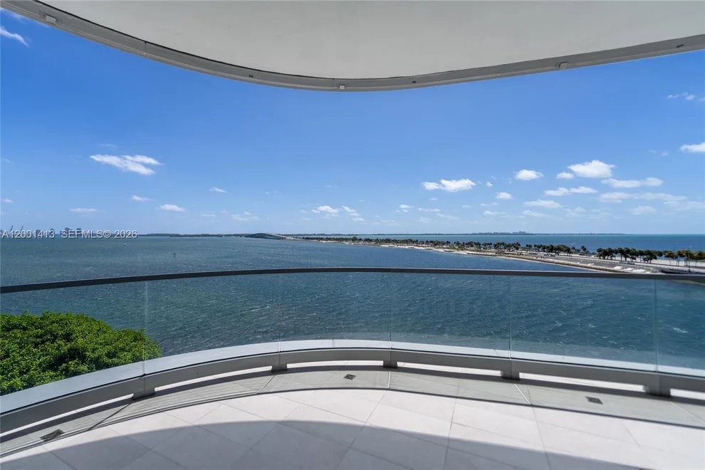Unit for sale at 175 SE 25 Rd, Miami, FL 33129