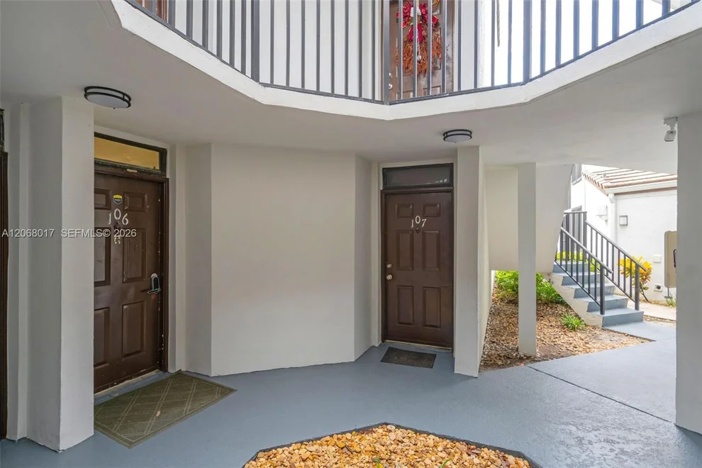 Unit for sale at 213 Lake Pointe Dr, Oakland Park, FL 33309