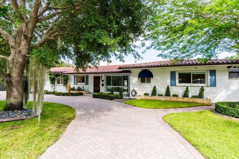 Unit for sale at 5711 SW 64th Ave, South Miami, FL 33143