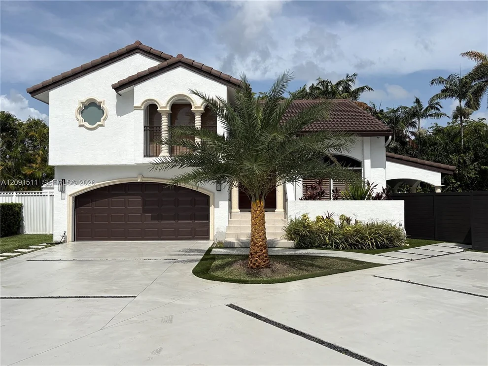 Unit for sale at 6610 SW 104th Ct, Miami, FL 33173