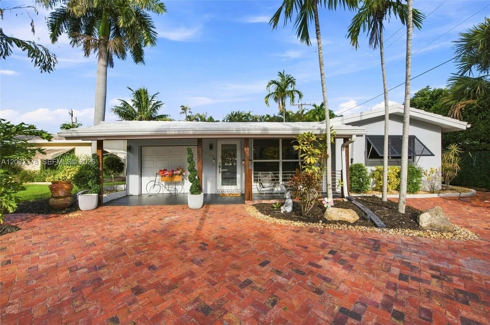 Unit for sale at 4620 NE 5th Ave, Oakland Park, FL 33334