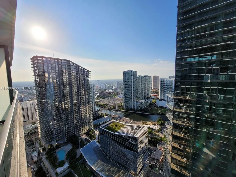 Unit for sale at 801 S Miami Ave, Miami, FL 33130