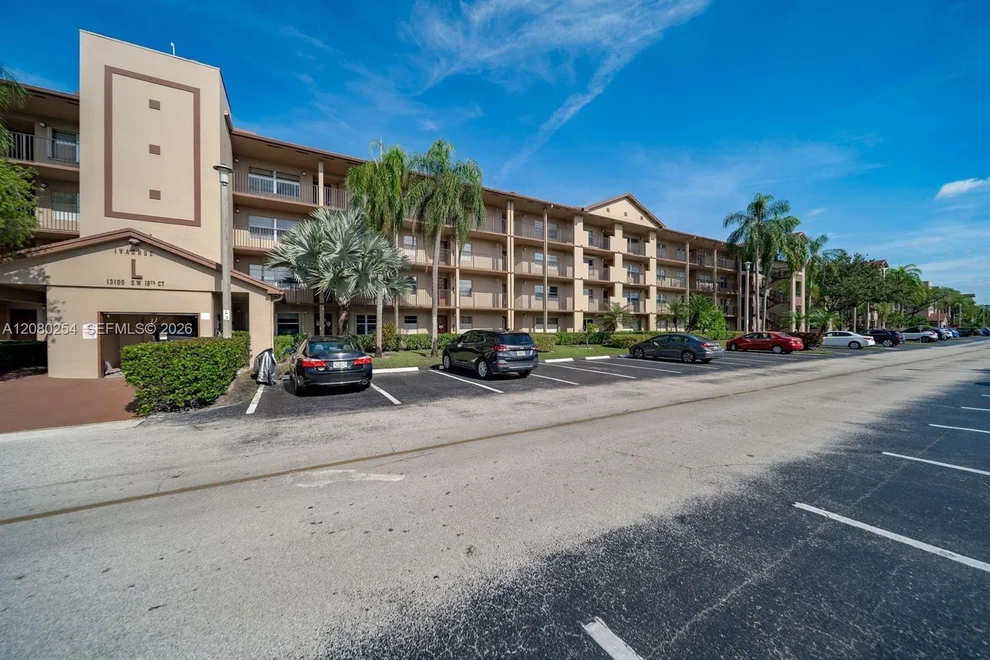 Unit for sale at 13105 SW 16th Ct, Pembroke Pines, FL 33027