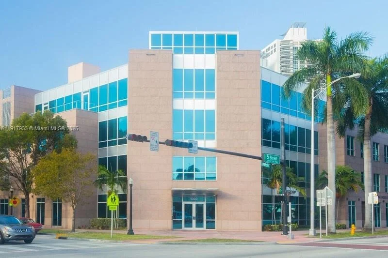 Unit for sale at 1000 5th St, Miami Beach, FL 33139