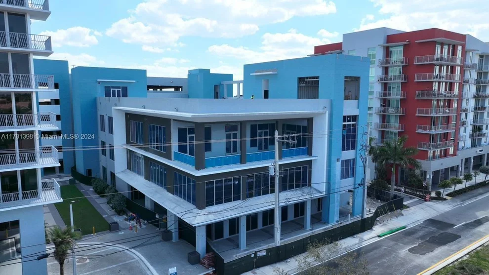 Unit for sale at 7825 NW 107th Ave, Doral, FL 33178