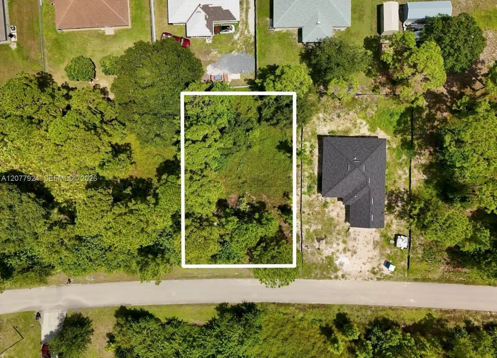 Unit for sale at 523 SUMMIT AVE, Lehigh Acres, FL 33974
