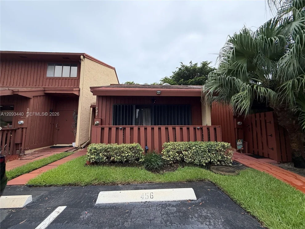 Unit for sale at 458 SE 11th Ter, Dania Beach, FL 33004