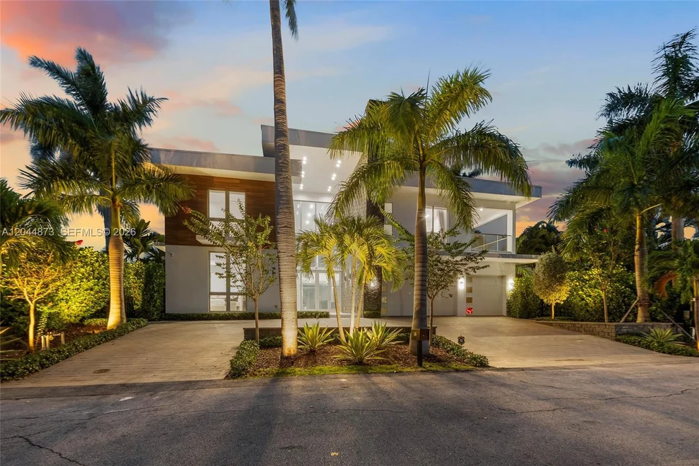 Unit for sale at 91 Fiesta Way, Fort Lauderdale, FL 33301