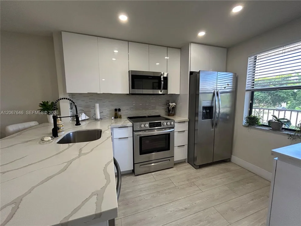 Unit for sale at 10130 Sunrise Lakes Blvd, Sunrise, FL 33322