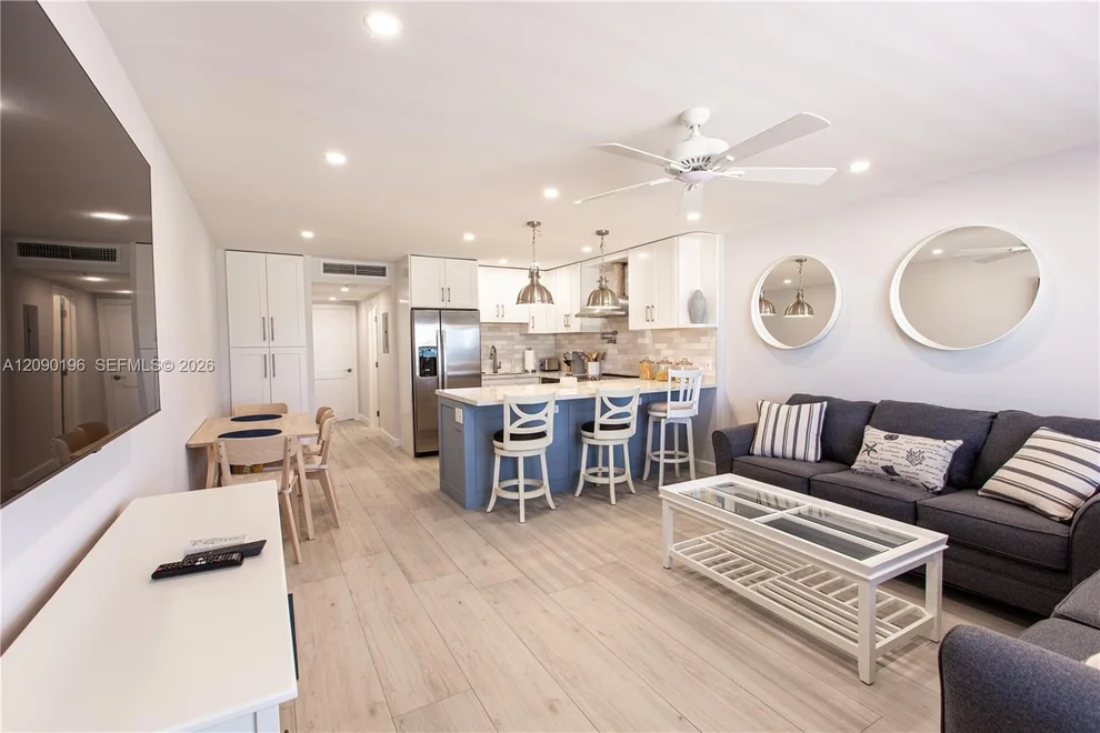 Unit for sale at 300 Oregon St, Hollywood, FL 33019