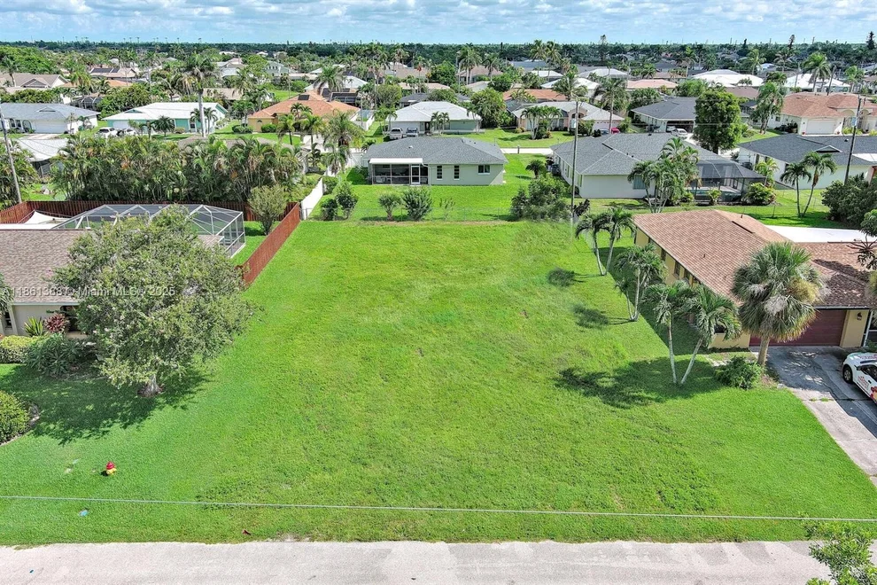 Unit for sale at 225 SW 46TH TER, Cape Coral, FL 33914