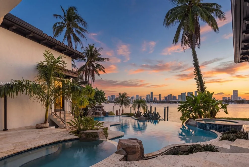 Unit for sale at 432 S Hibiscus Dr, Miami Beach, FL 33139