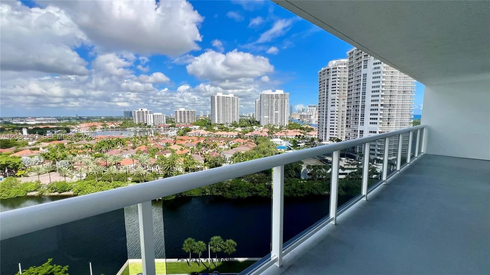 Unit for sale at 20505 E Country Club Dr, Aventura, FL 33180