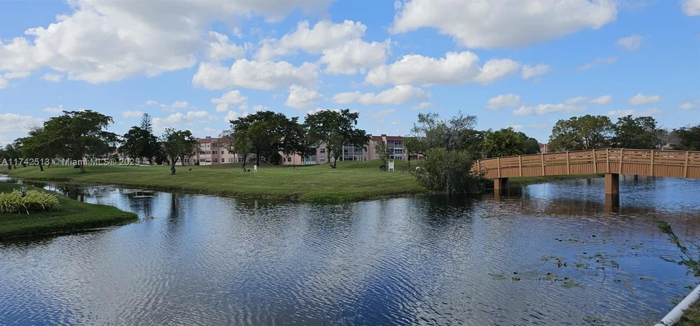 Unit for sale at 9380 Sunrise Lakes Blvd, Sunrise, FL 33322