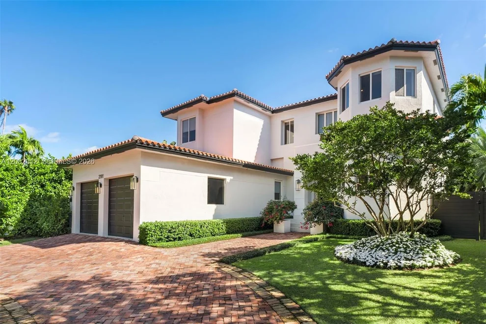 Unit for sale at 2181 N Bay Rd, Miami Beach, FL 33140