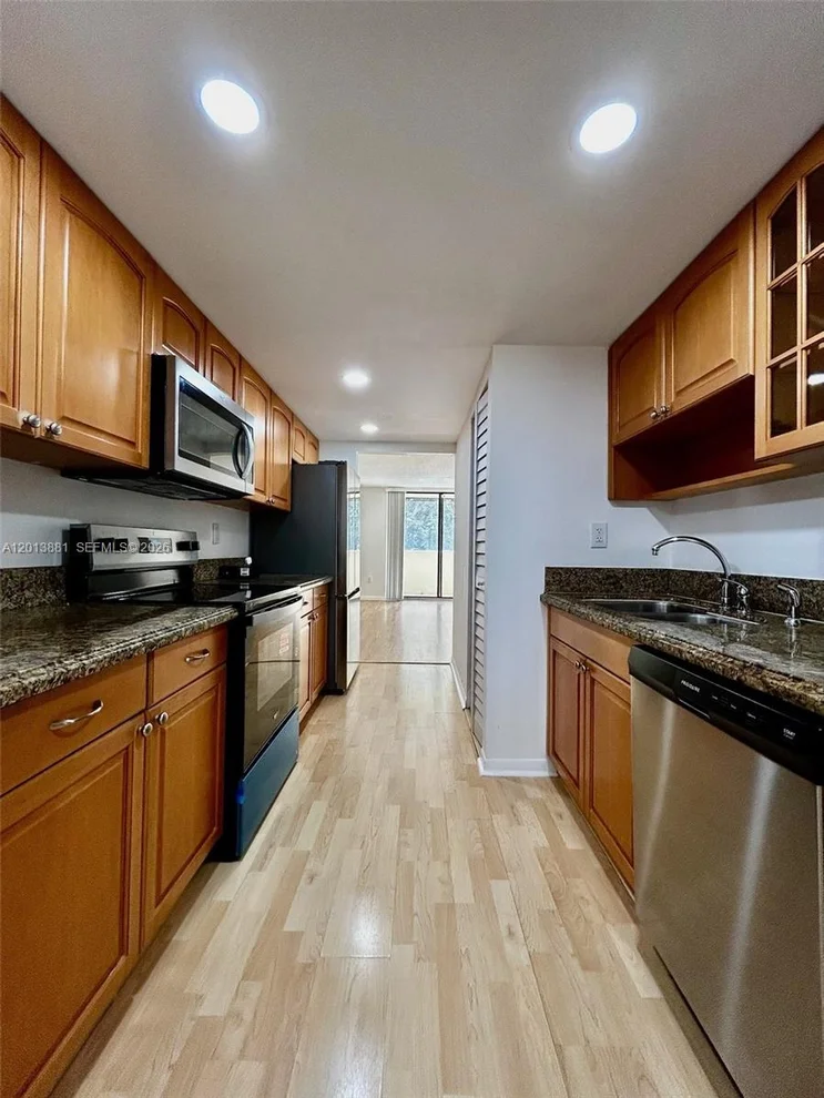 Unit for sale at 7451 NW 16th St, Plantation, FL 33313