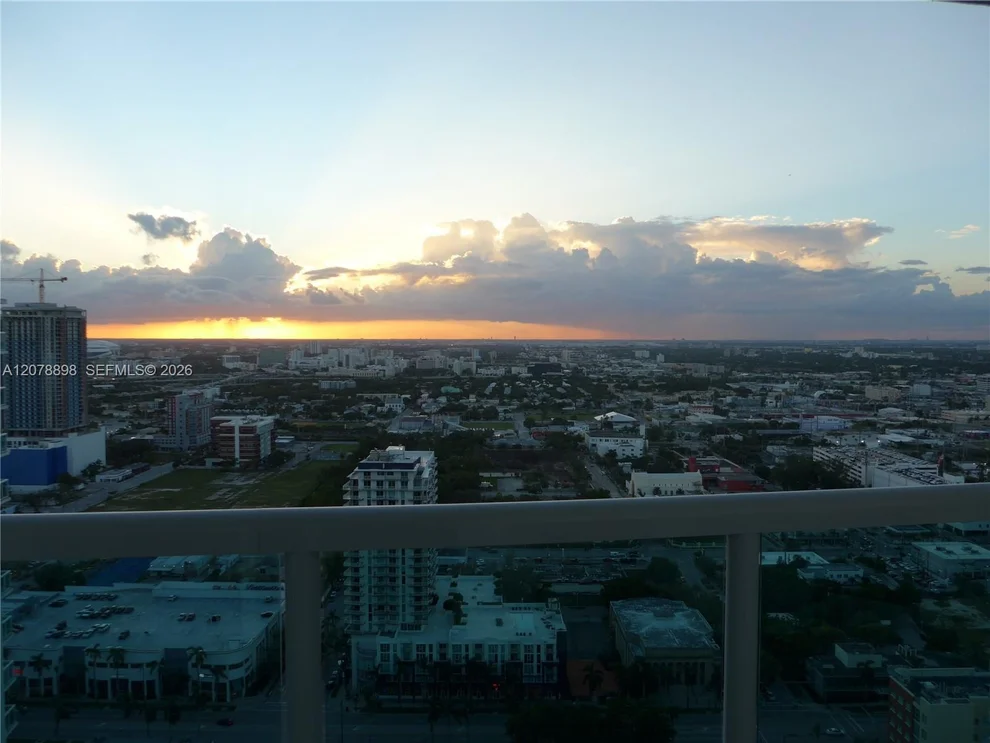 Unit for sale at 1800 N Bayshore Dr, Miami, FL 33132