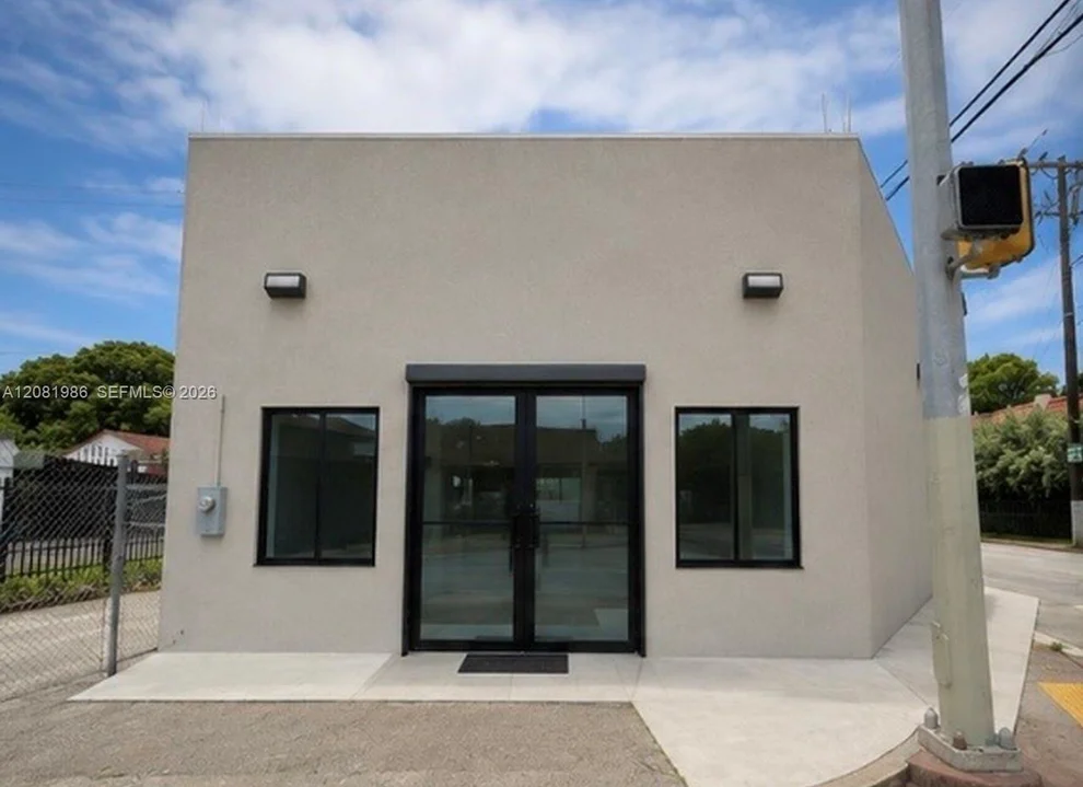 Unit for sale at 600 SW 17th Ave, Miami, FL 33135