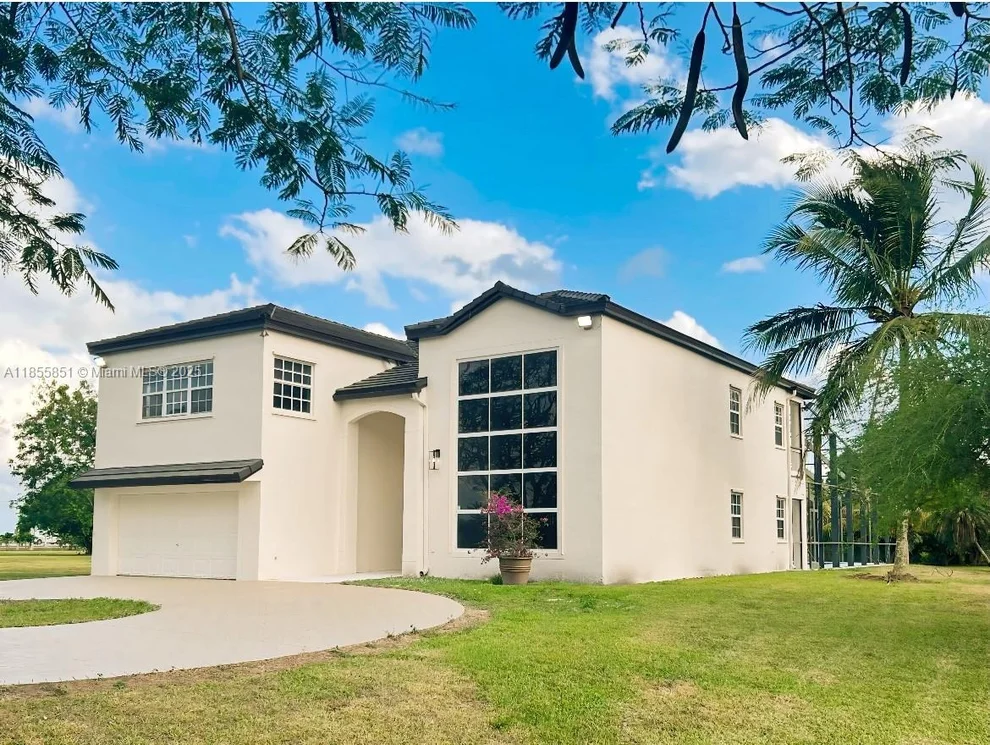Unit for sale at 14300 SW 177th Ave, Miami, FL 33196