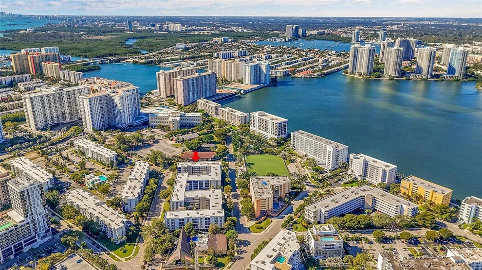 Unit for sale at 201 178th Dr, Sunny Isles Beach, FL 33160