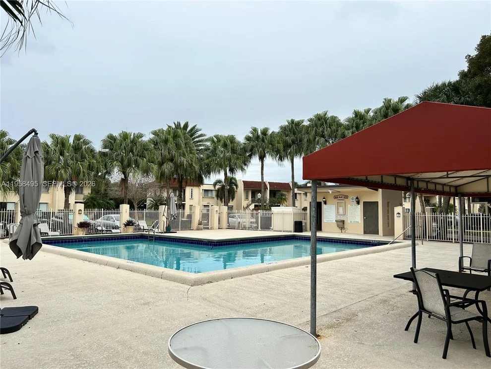 Unit for sale at 16441 Blatt Blvd, Weston, FL 33326
