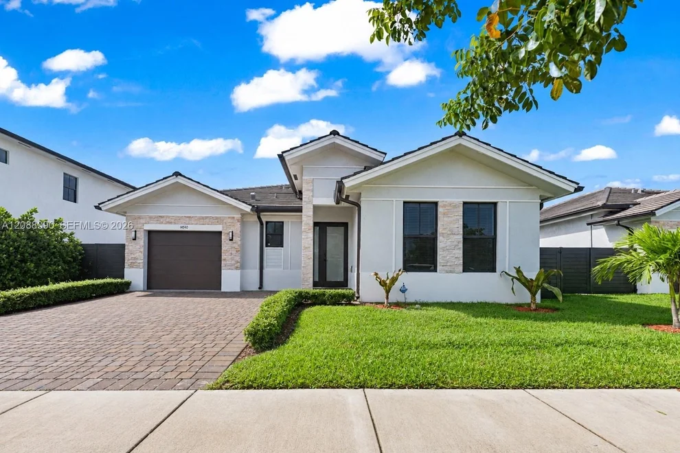 Unit for sale at 14540 SW 22nd St, Miami, FL 33175
