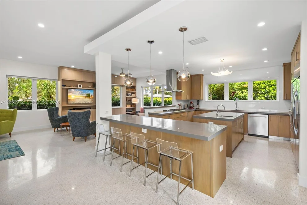 Unit for sale at 4595 N Jefferson Ave, Miami Beach, FL 33140