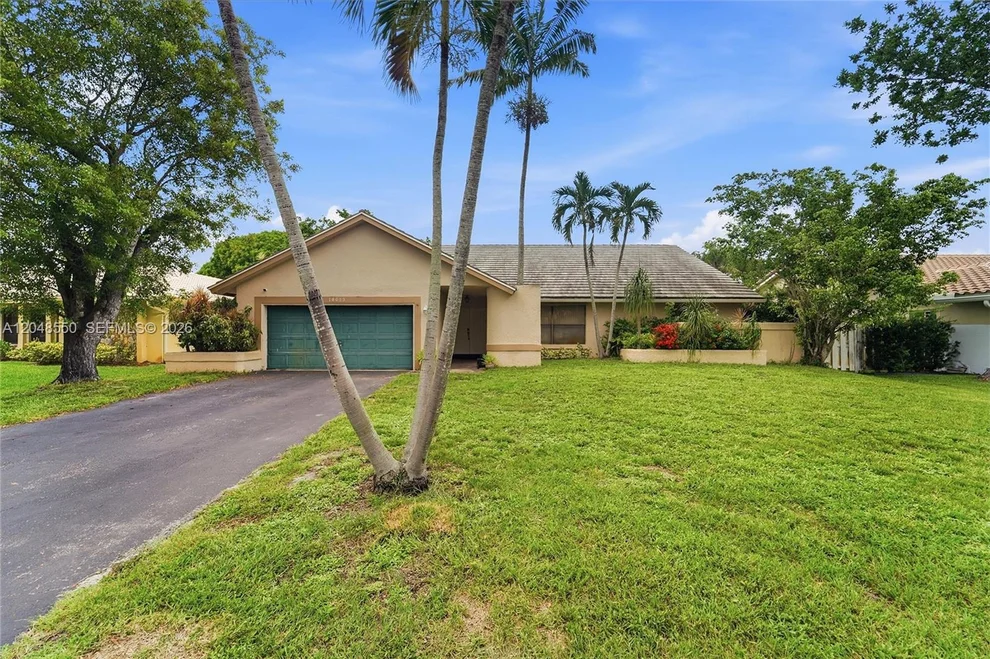 Unit for sale at 10623 NW 7th Pl, Coral Springs, FL 33071