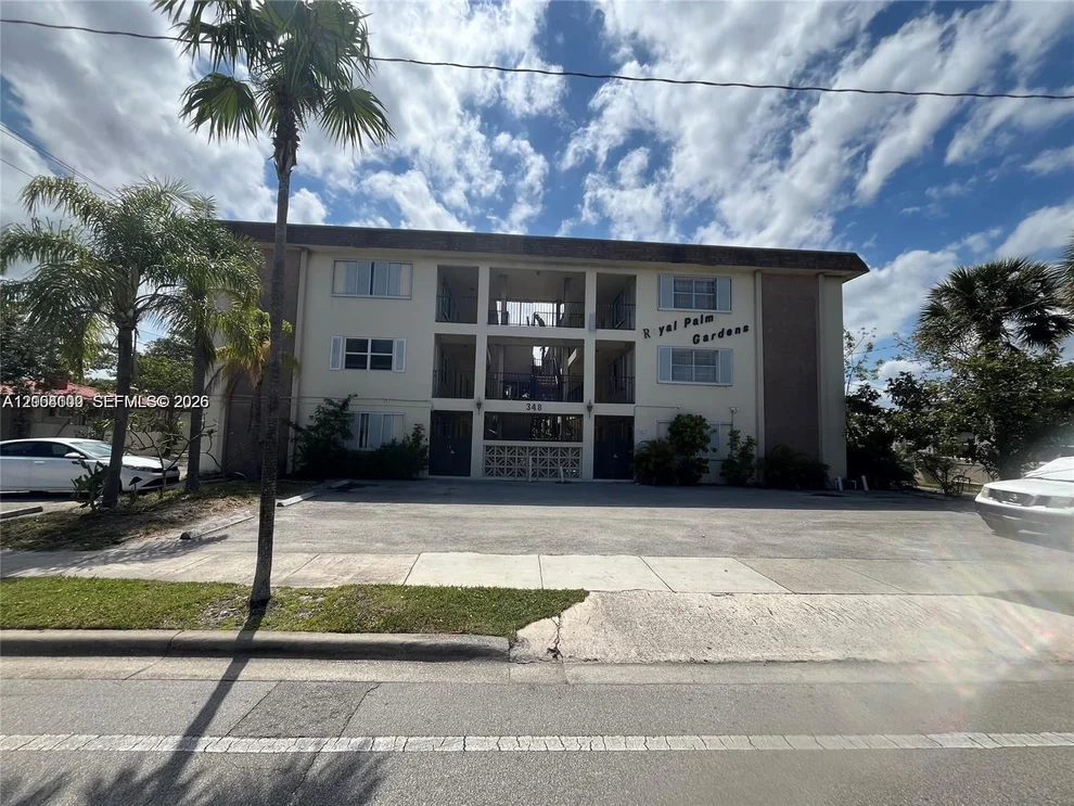 Unit for sale at 348 S Federal Hwy, Dania Beach, FL 33004