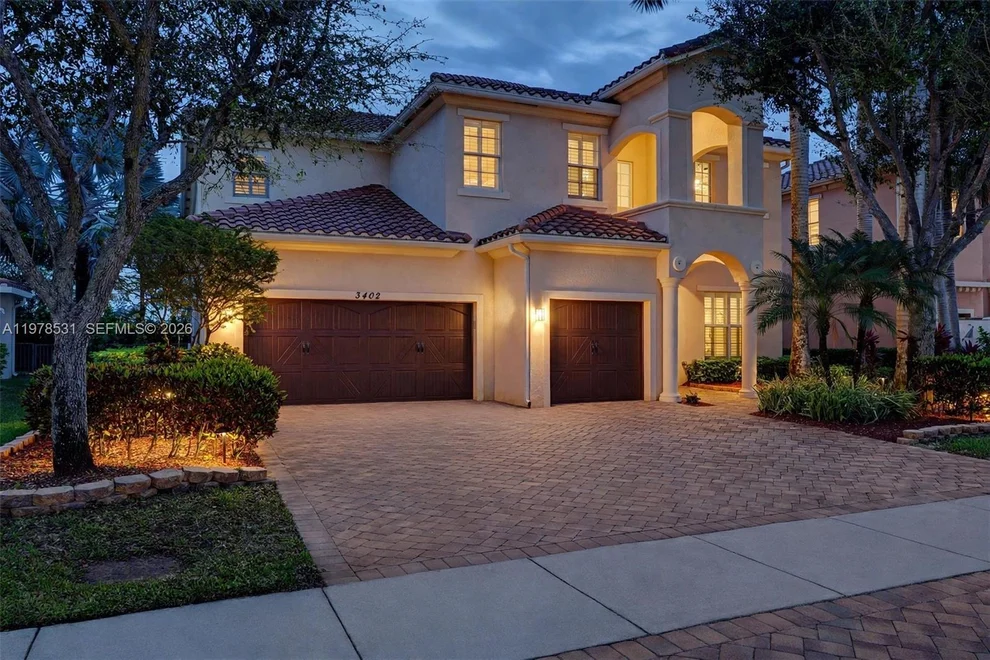 Unit for sale at 3402 Vanderbilt Dr, Wellington, FL 33414