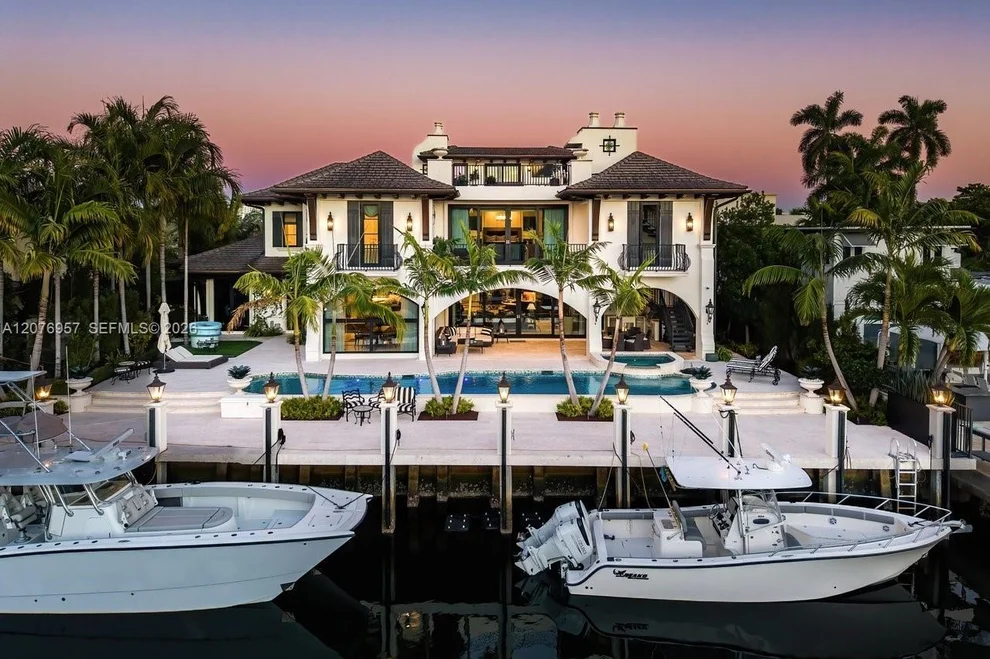 Unit for sale at 633 Isle Of Palms Dr, Fort Lauderdale, FL 33301