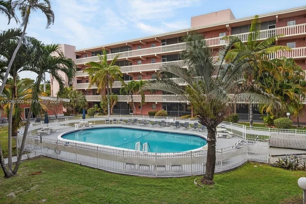 Unit for sale at 180 NE 12th Ave, Hallandale Beach, FL 33009