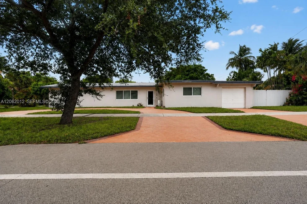 Unit for sale at 17200 NE 15th Ave, North Miami Beach, FL 33162