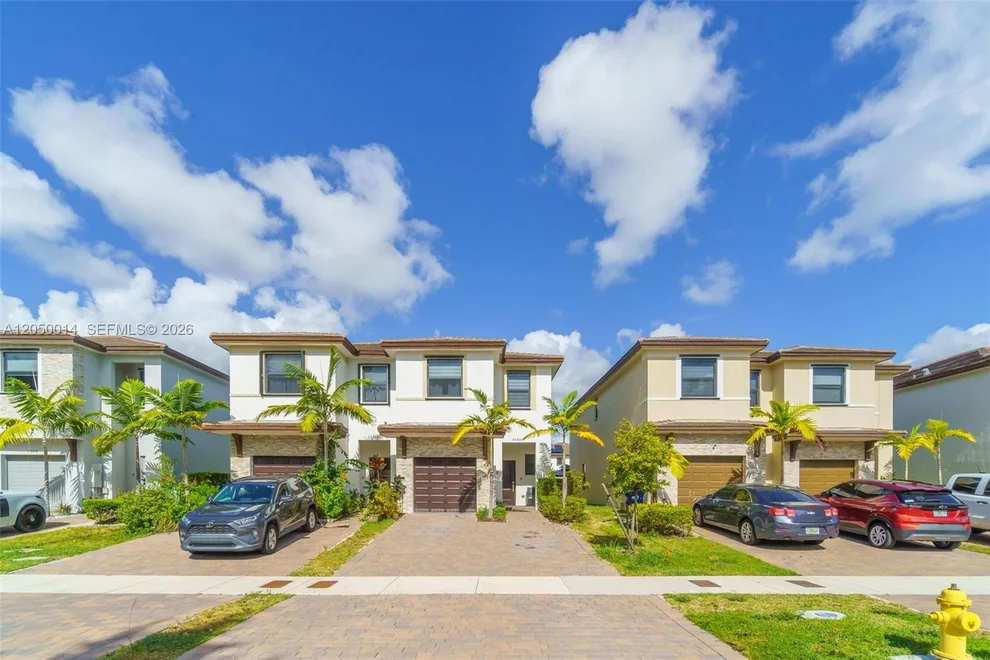Unit for sale at 25500 SW 108th Ave, Homestead, FL 33032