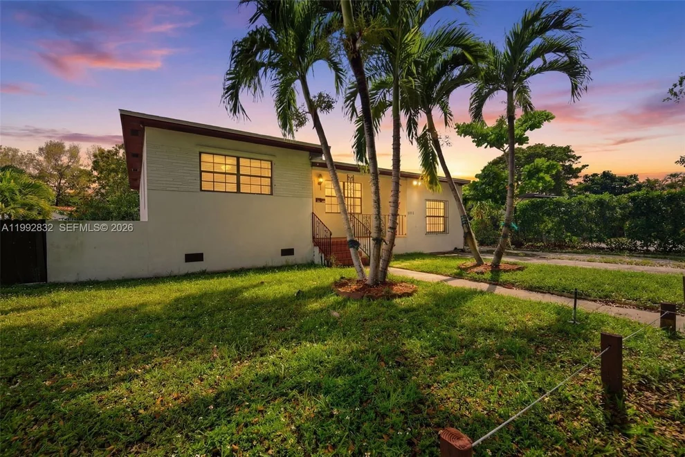 Unit for sale at 6336 SW 9th St, West Miami, FL 33144
