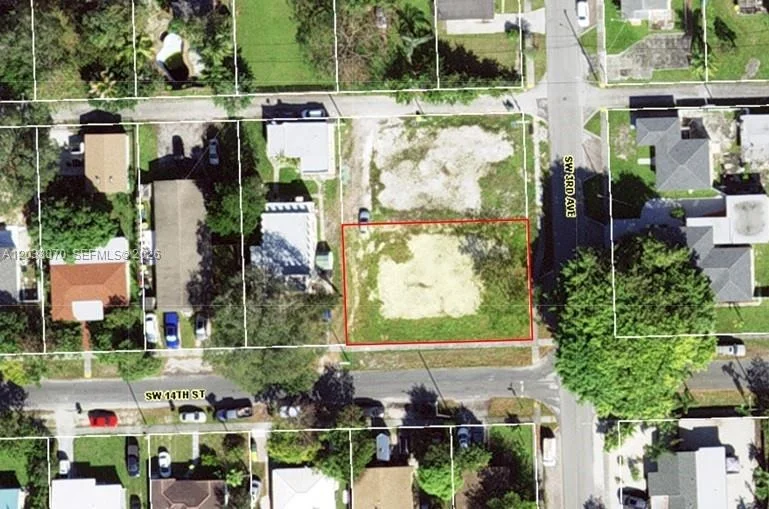 Unit for sale at 1380 SW 3rd Ave, Dania Beach, FL 33004