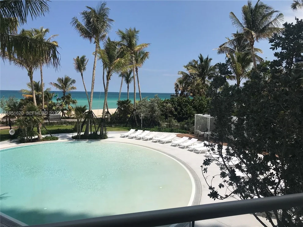 Unit for sale at 16901 Collins Ave, Sunny Isles Beach, FL 33160