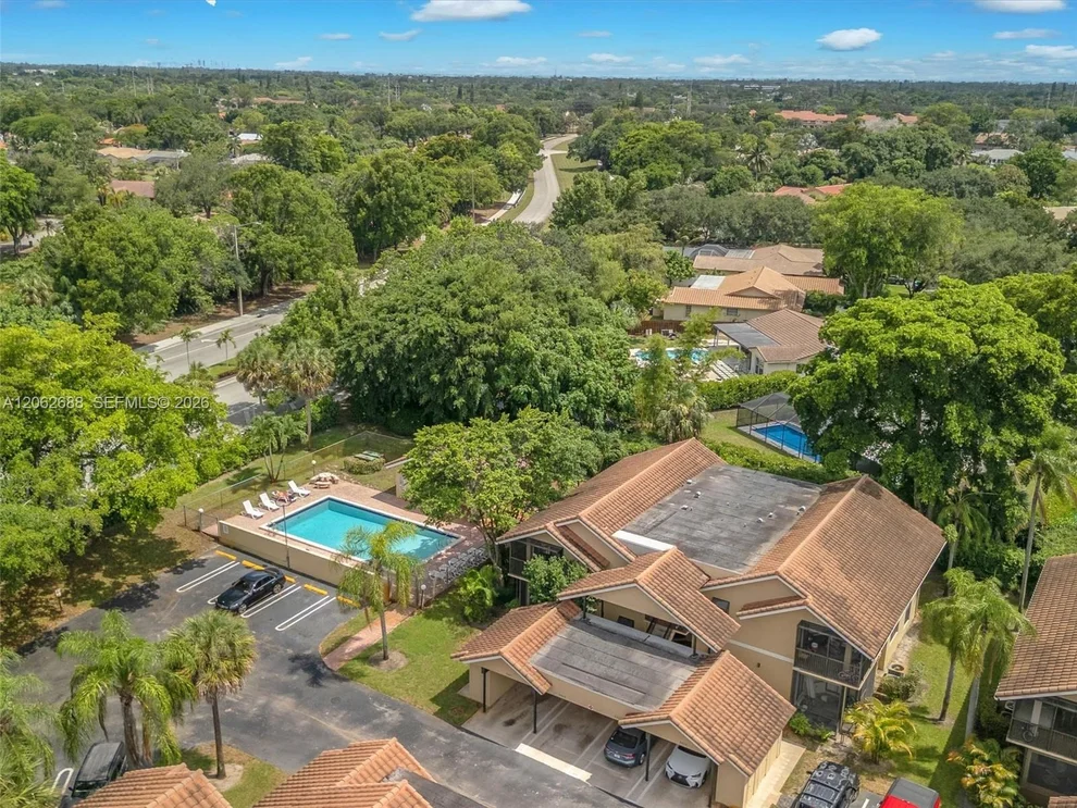 Unit for sale at 8407 Shadow Ct, Coral Springs, FL 33071