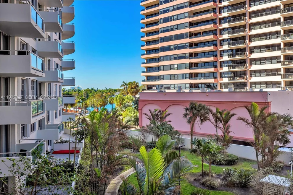Unit for sale at 5161 Collins Ave, Miami Beach, FL 33140